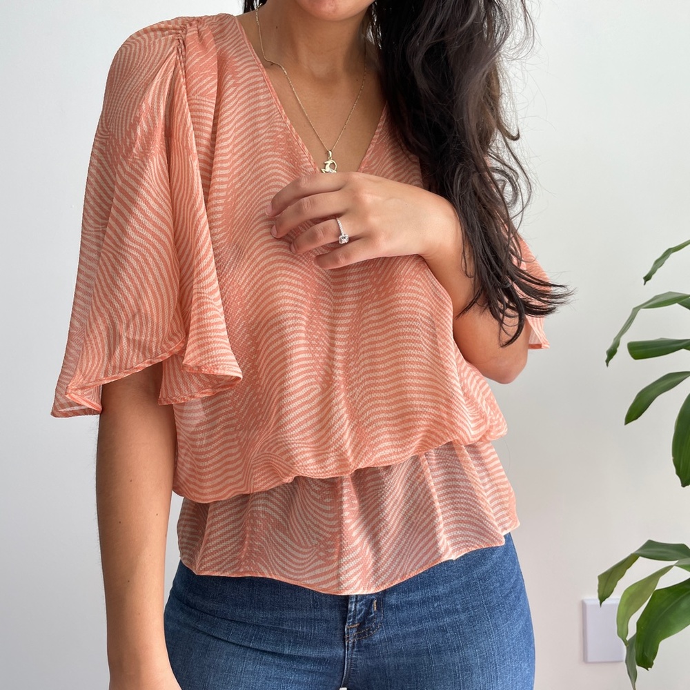 Armani collezioni silk flowy top size 4
